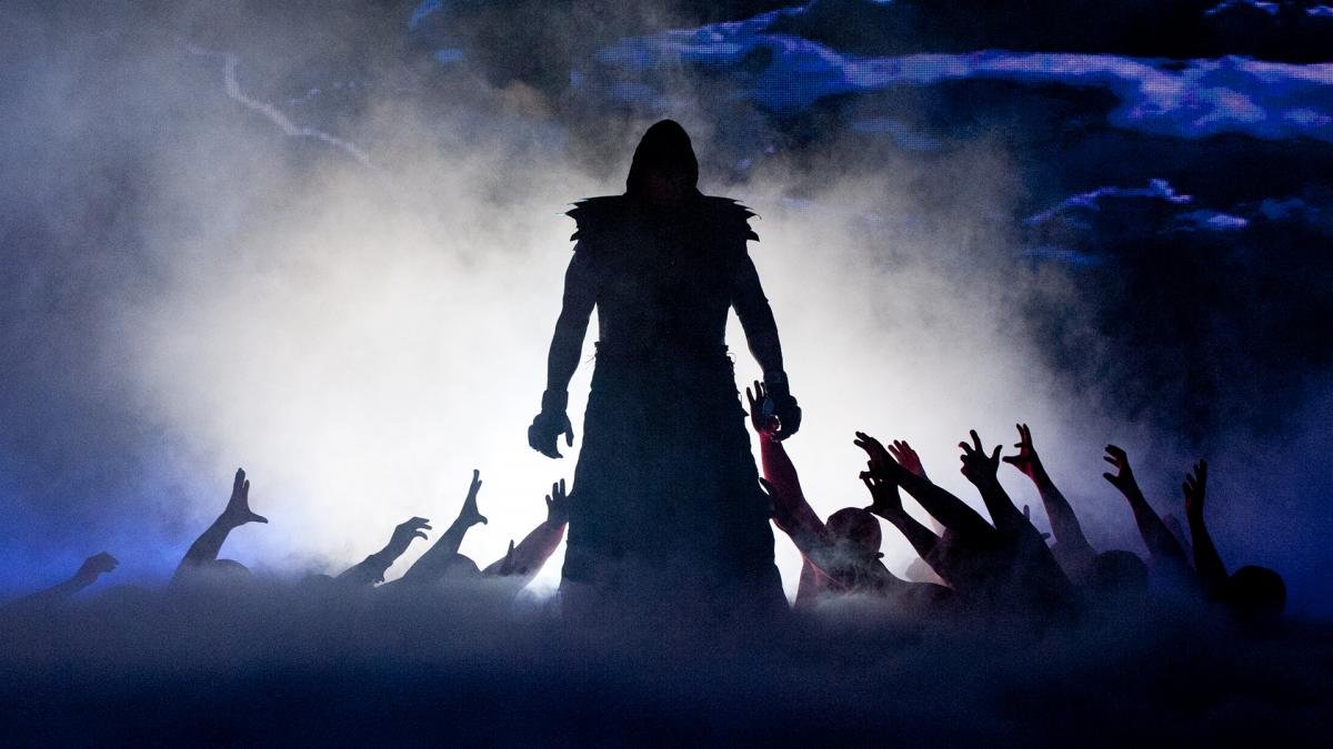 See The Undertaker On Thanksgiving Parade Float Vince McMahon Mentioned In Hall Of Fame Speech