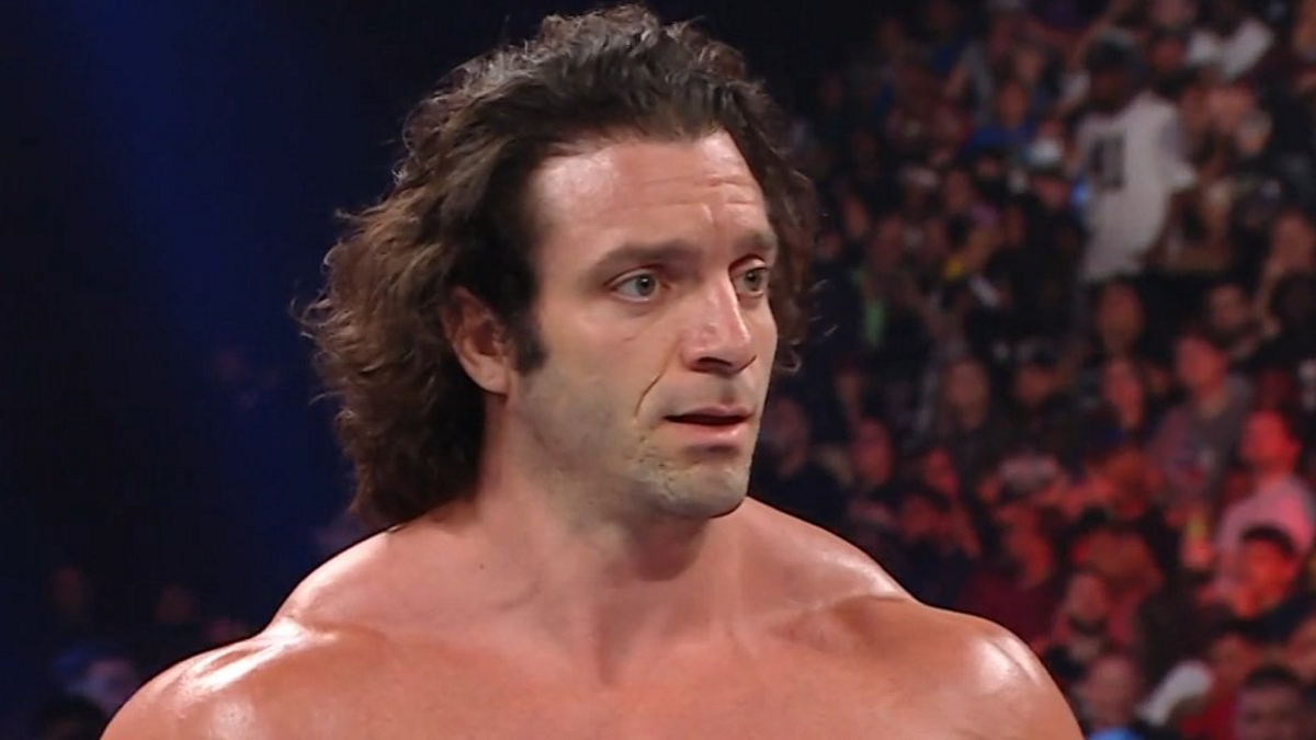 Elias Returns On WWE Raw As ‘Ezekiel’ With A New Look