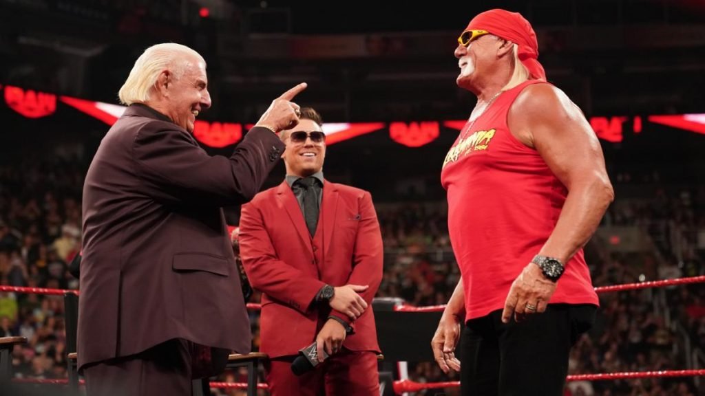 500 Thousand People Tuned In For Flair/Hogan Raw Segment, Then Changed The Channel