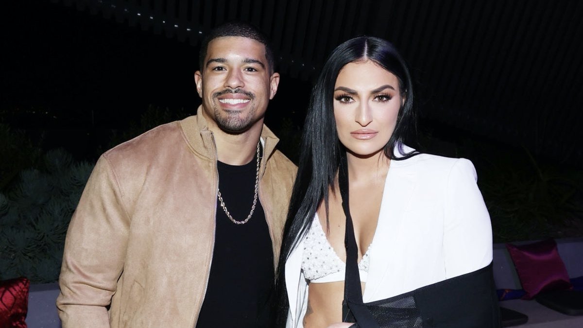 Anthony Bowens & Sonya Deville Share Photo At GLAAD Red Carpet
