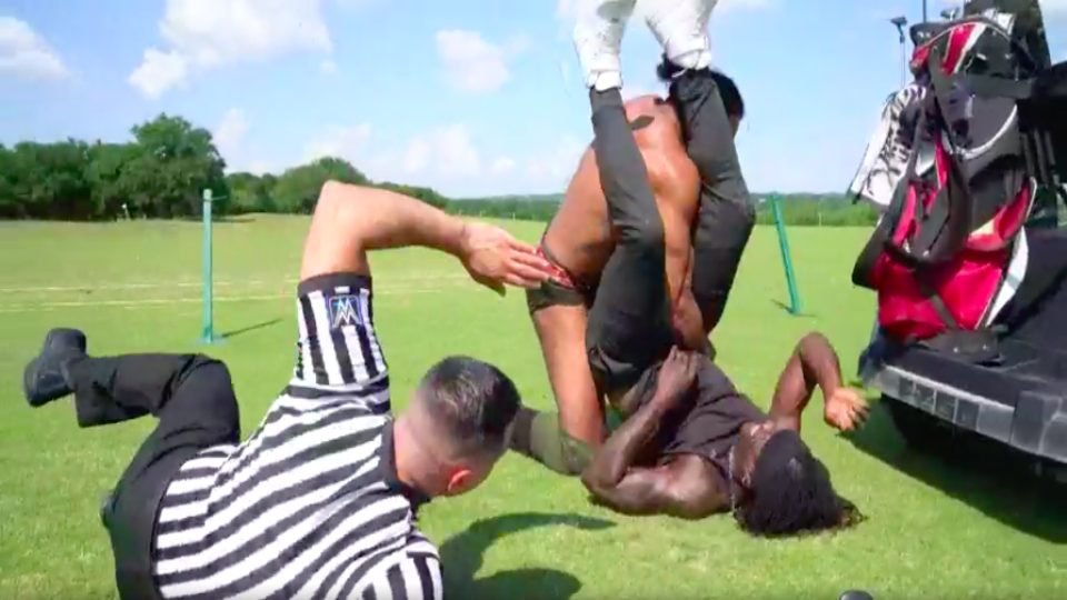 Jinder Mahal Beats R-Truth On Golf Course To Briefly Win WWE 24/7 Championship