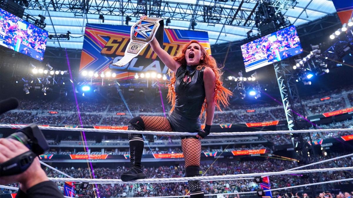 Becky Lynch & Roman Reigns Segments, Tag Team Match Set For SmackDown