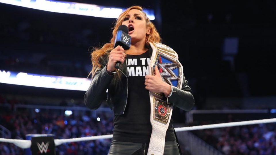 Becky Lynch Heroically Helps Fan At Signing