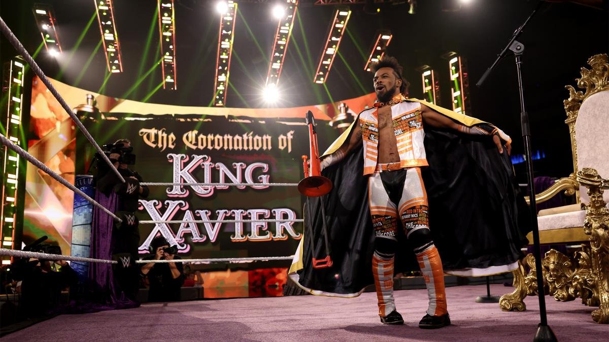 Xavier Woods Officially Known As ‘King Woods’