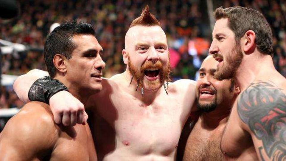 10 Worst Factions In WWE History