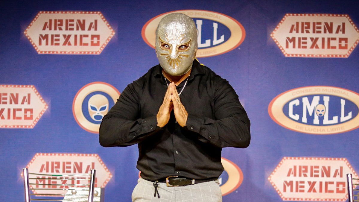 Original Sin Cara Regains The Mistico Name