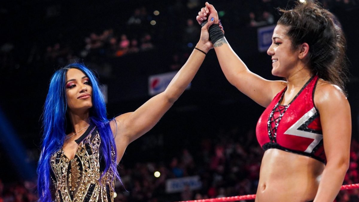 Bayley Reacts To Sasha Banks & Naomi WWE Raw Walk Out