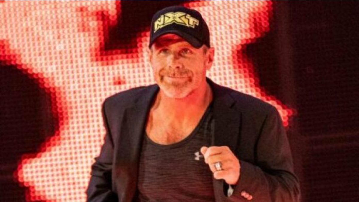 Shawn Michaels Produces WWE Raw Match