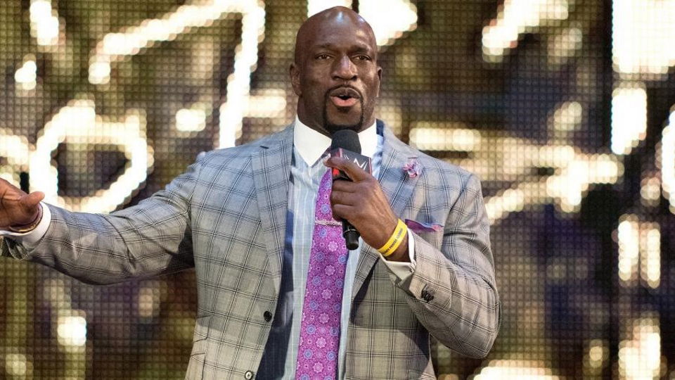 Titus O’Neil To Release Autobiography