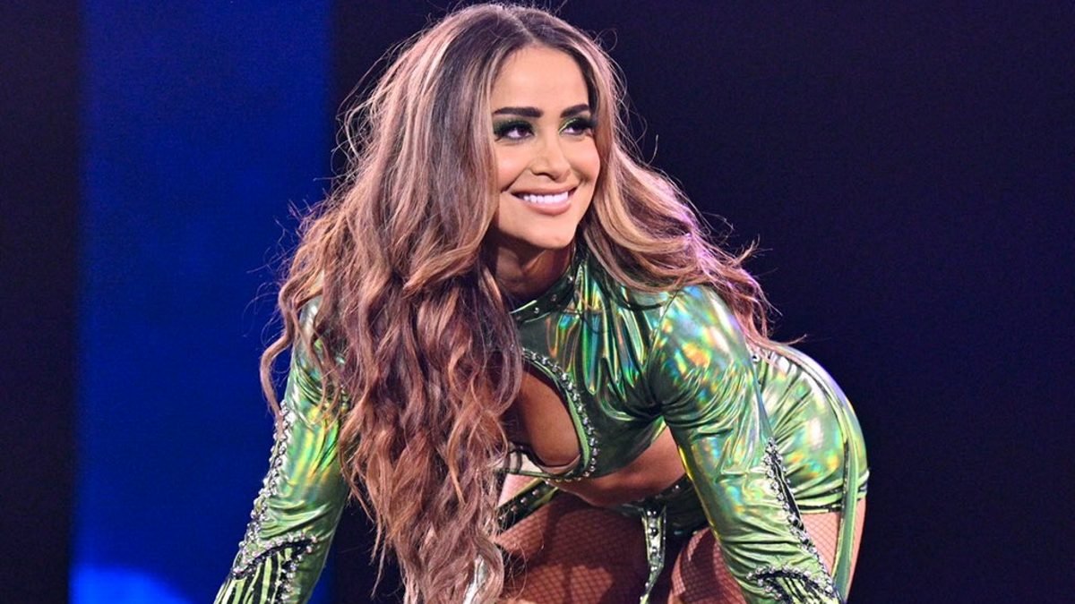 Aliyah Removed From SmackDown Survivor Series Team?