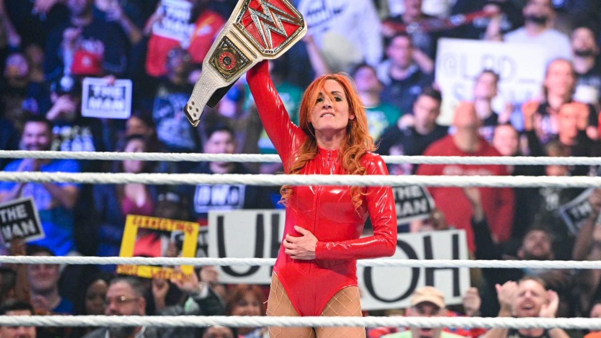 WWE: Becky Lynch is 'feeling a little desperate' about defeating