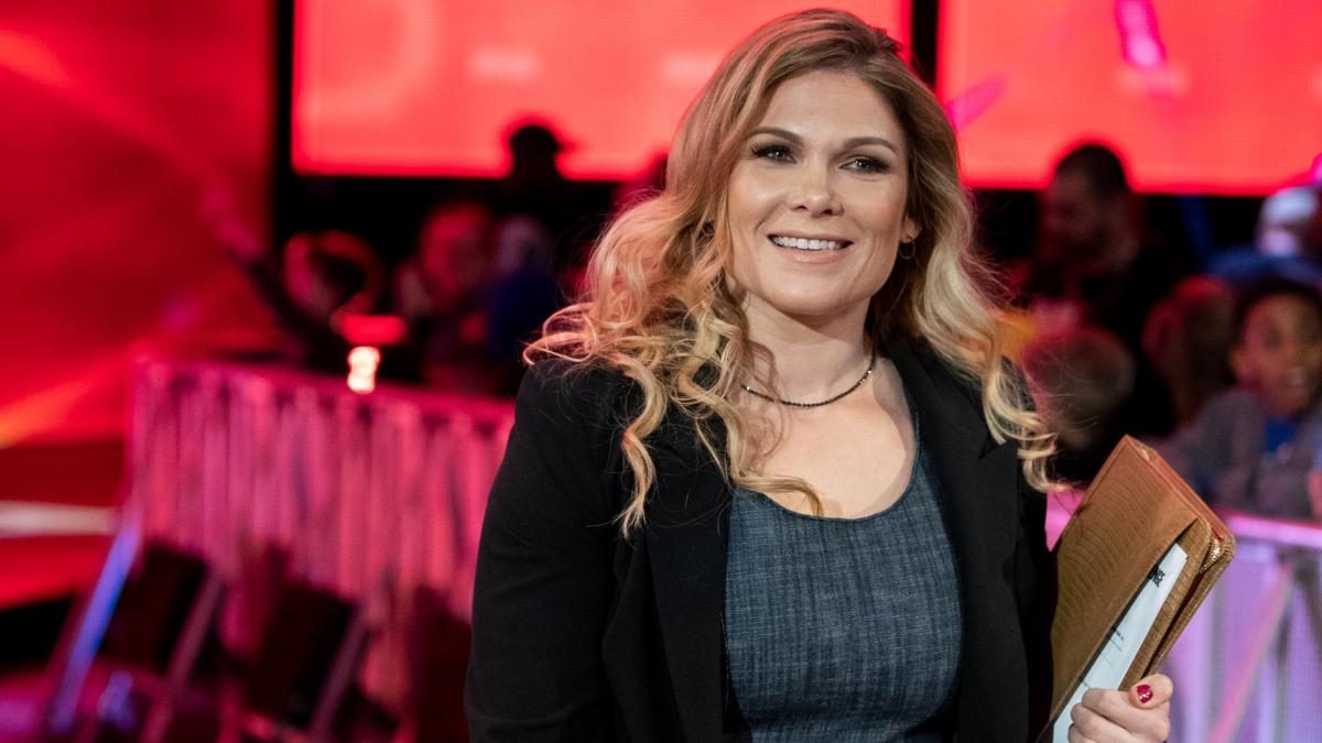 Beth Phoenix Announces Debut EP Releasing This Week