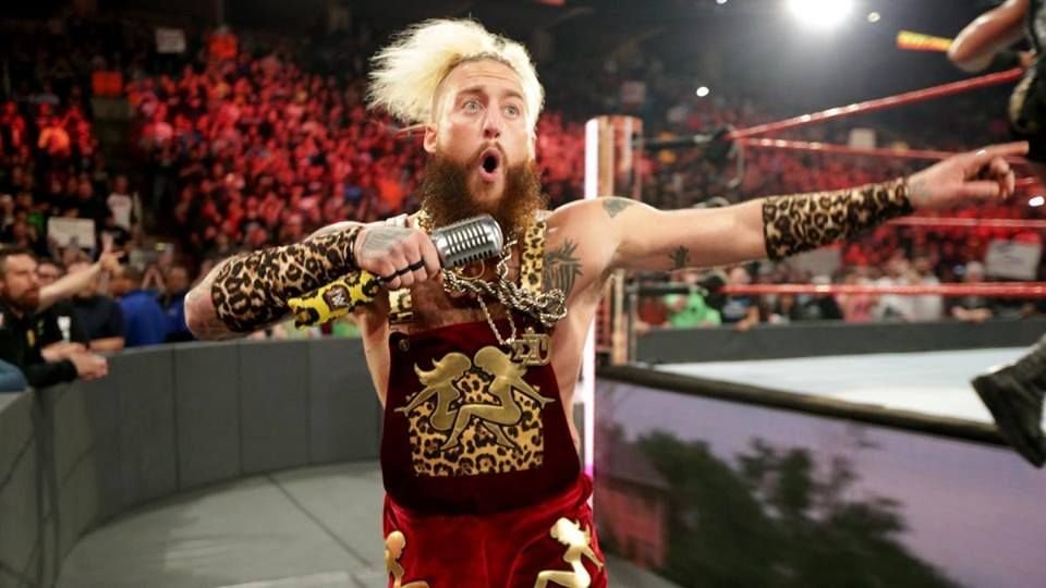 Video Shows Enzo Amore Being Tackled By Security