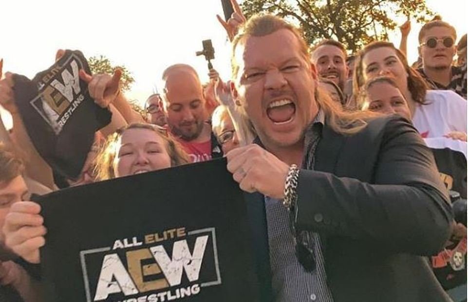 Police Involved After AEW Fan Throws Hot Dog Into The Ring (VIDEO)
