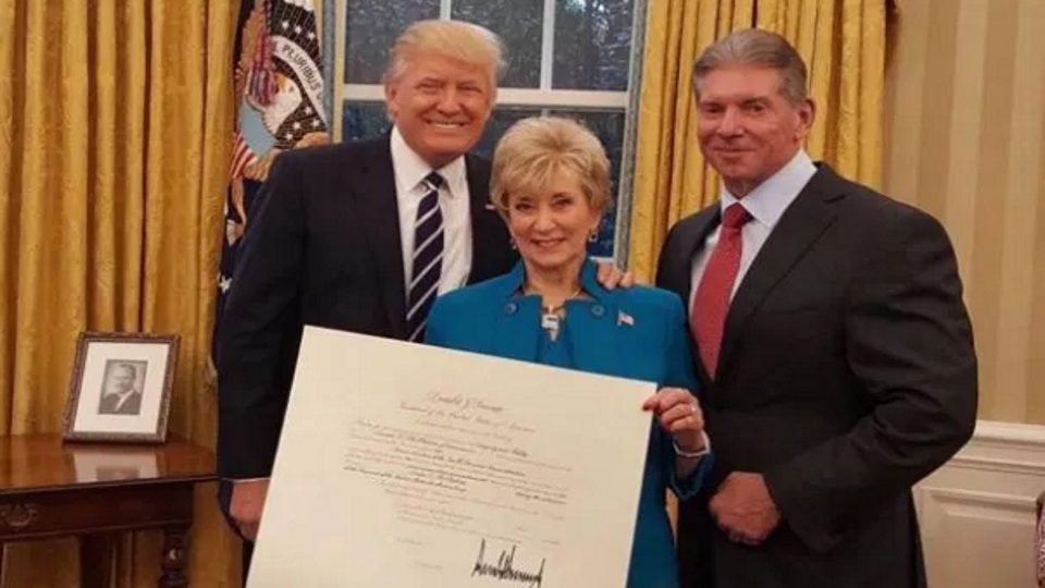Details On Linda McMahon Supporting Donald Trump