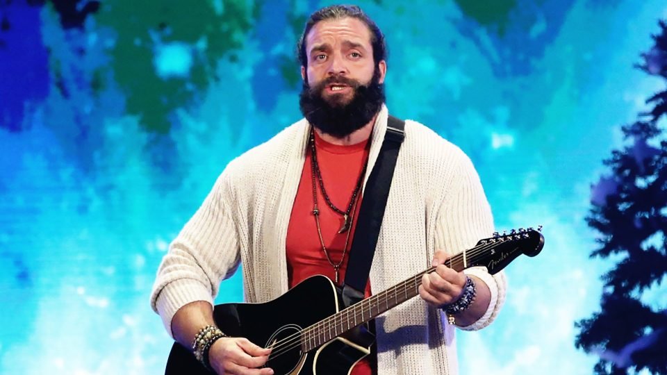 Elias Teases Character Change On Raw