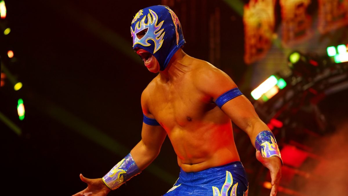 AEW Star Fuego Del Sol Shows Off Gruesome Hole In His Neck