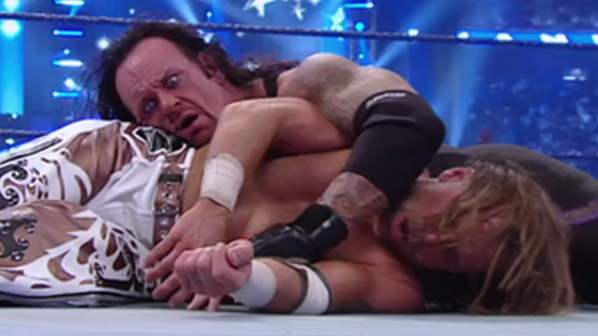 20 Greatest Kickouts In Wrestling History