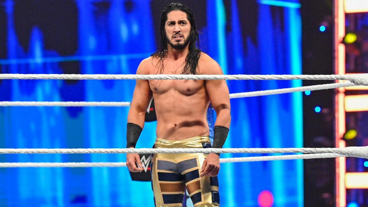 Mustafa Ali Returns To WWE Raw And Gets Mocked For Taking His Ball And ...