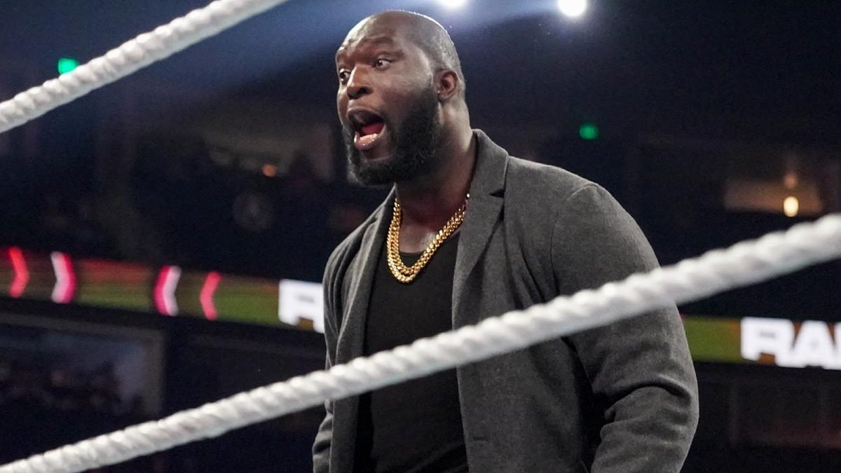 Omos Reportedly Flew Home Before WWE Raw Taping