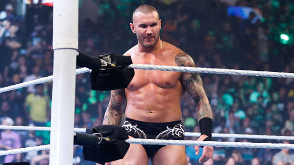 Randy Orton’s Two-Year-Old Daughter Learns To Splash (Video)