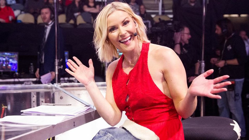 Watch As Renee Young Gets Kicked In The Face During WWE Smackdown (VIDEO)