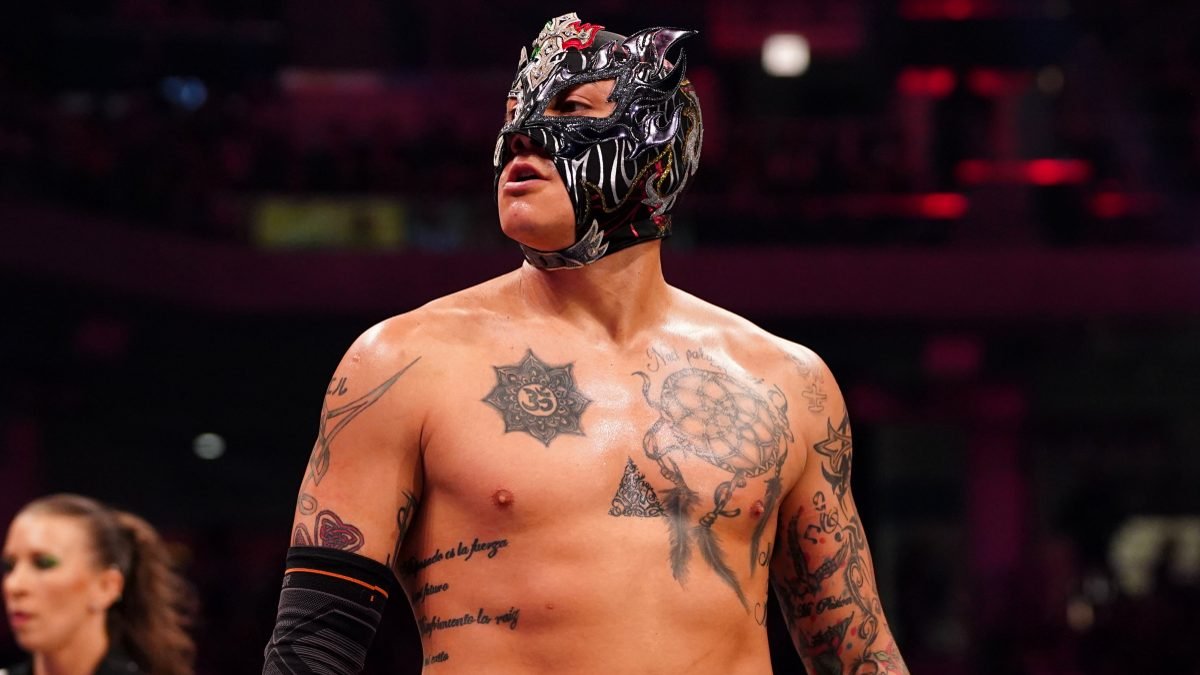 Here’s When AEW Star Rey Fénix Will Likely Return From Injury