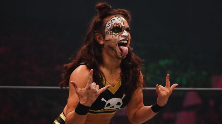 AEW star Thunder Rosa
