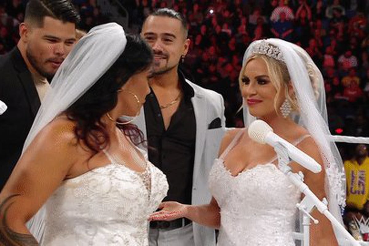 Kayla Sparks Says She Hopes Raw Wedding Leads To More LGBTQ+ Representation In WWE