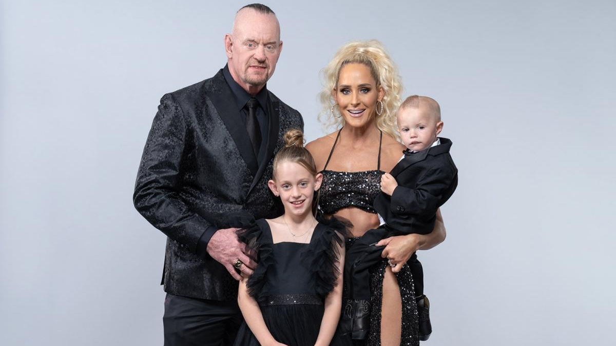 undertaker and his wife michelle mccool