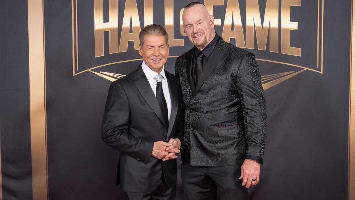 WWE Hall Of Famer Explains How Vince McMahon Made Him Feel Special