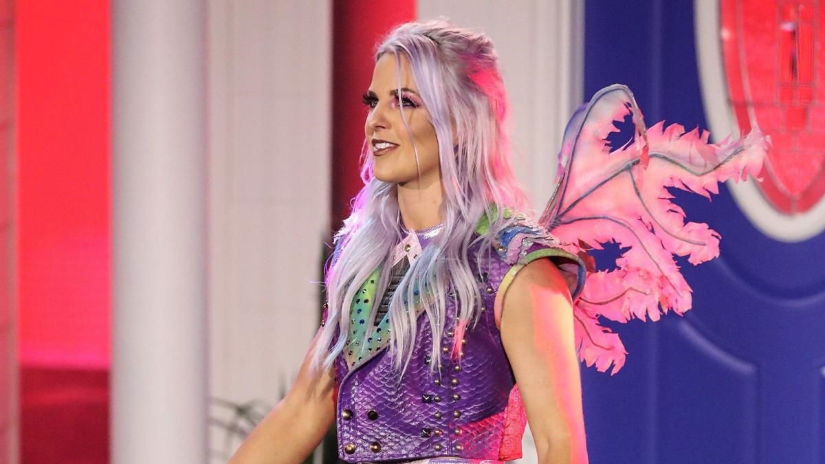 Candice LeRae Returns To Pro Wrestling Tees