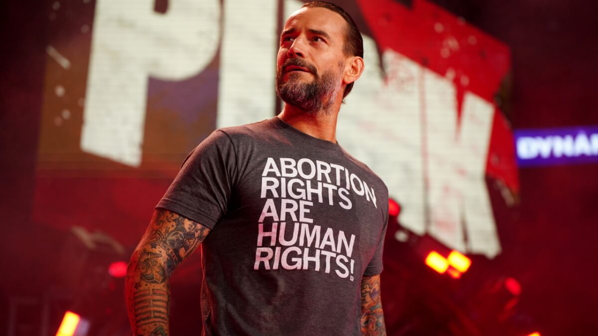 WWE Star Pokes Fun At CM Punk Backstage Raw Appearance