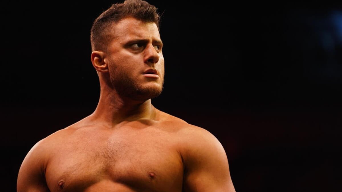PHOTO: MJF’s Mom Calls Him Out With Sign At AEW Dynamite