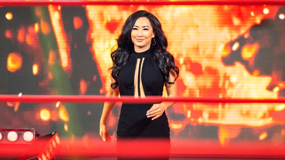 WWE Star Says She Would Love To Wrestle Gail Kim