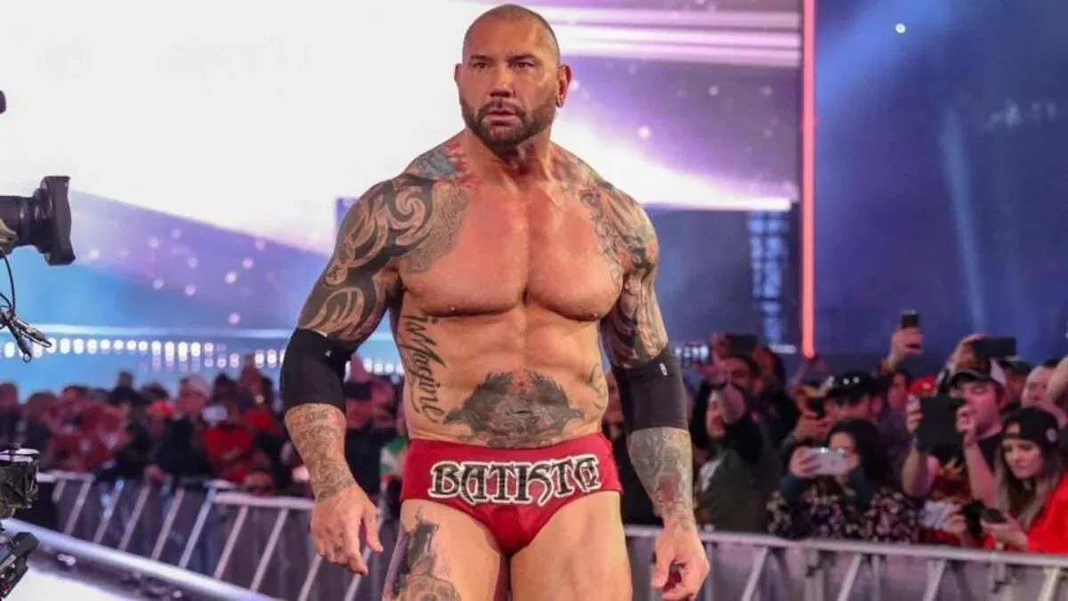 Batista Spotted Training With WWE Superstar