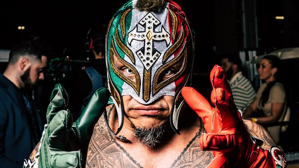 wwe rey mysterio logo