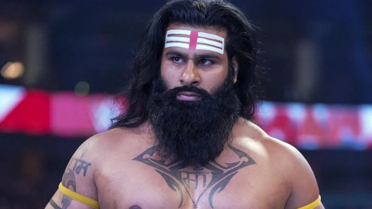 Veer Mahaan Simply Says ‘Boo’ In Confusing WWE Raw Segment