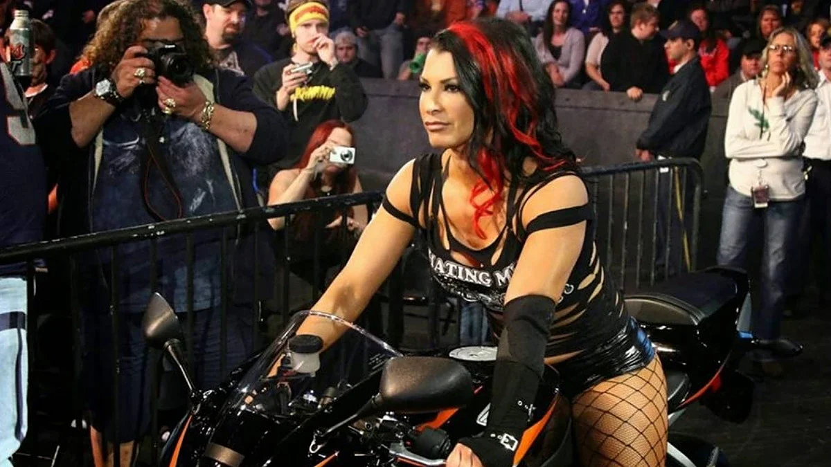 Victoria Says She Was Once Forced Out Of WWE Locker Room