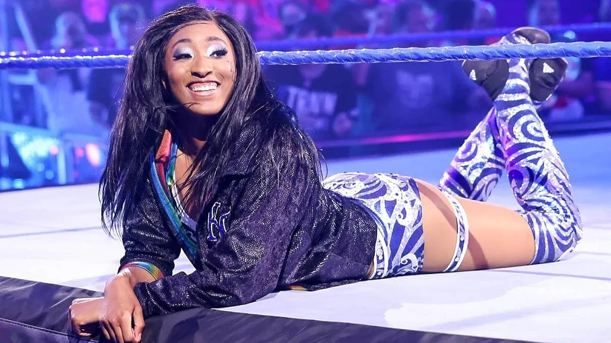 Amari Miller Deletes Twitter After Controversial Sasha Banks Comment Causes Huge Backlash