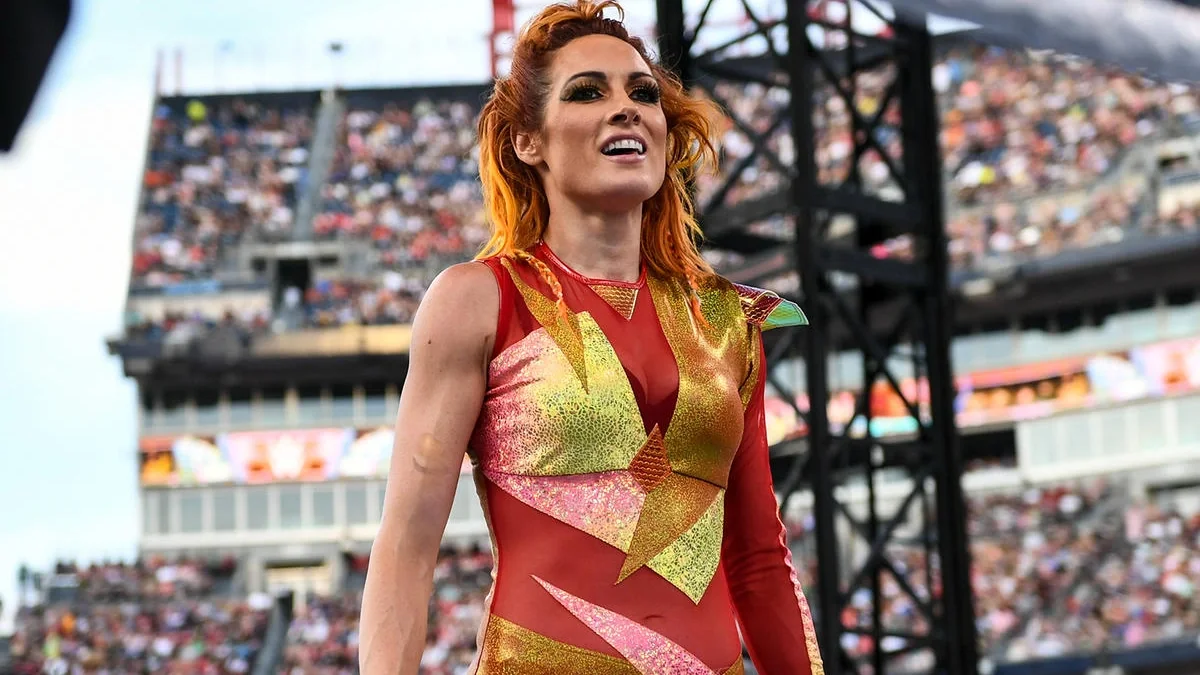 Report: Becky Lynch Suffers Separated Shoulder At SummerSlam