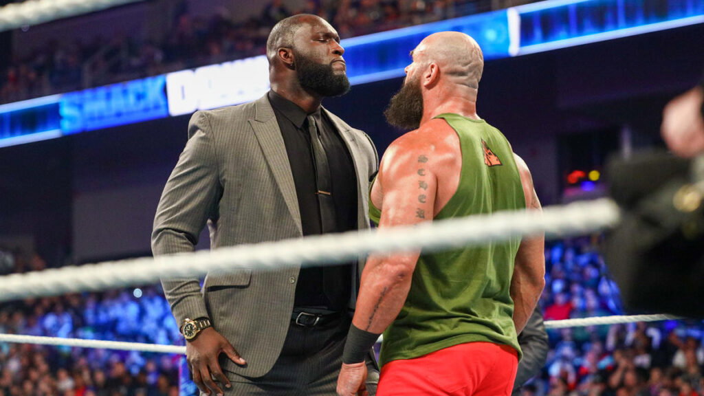 Braun Strowman Omos