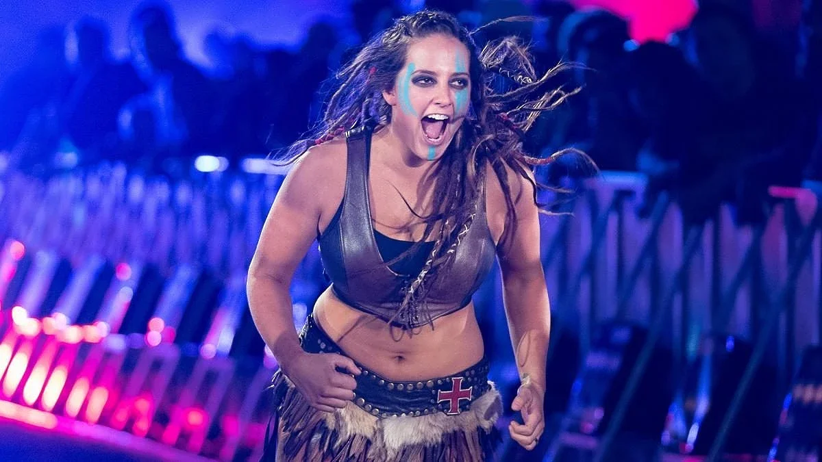 Sarah Logan Backstage At August 26 SmackDown