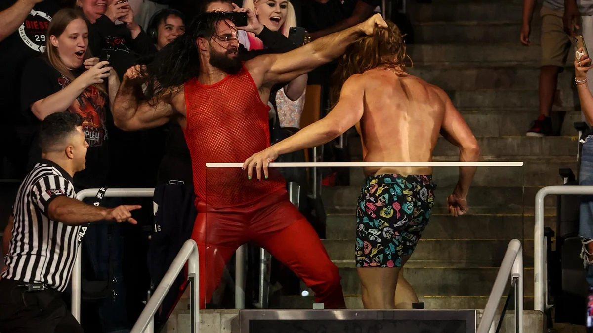 Seth Rollins & Riddle Brawl In The Parking Lot Ahead Of August 29 Raw