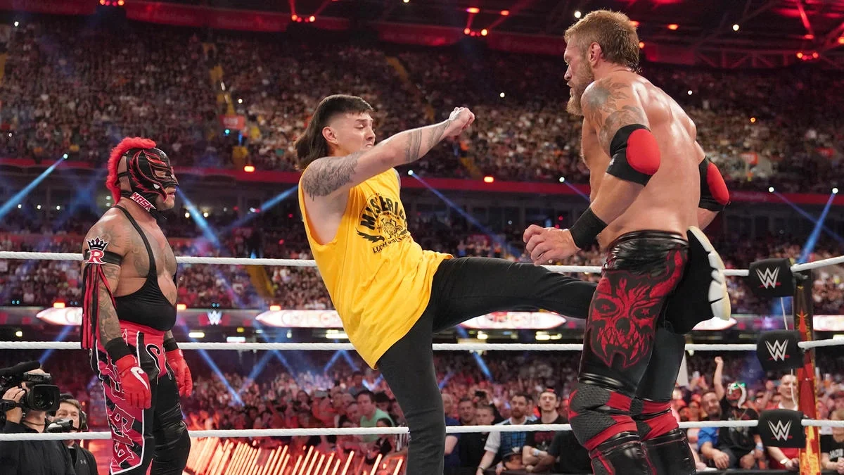 Edge Addresses Dominik Mysterio’s Betrayal To Open WWE Raw