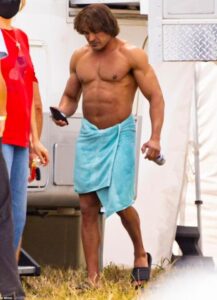 PHOTO: Zac Efron Unrecognizable In New Wrestling Film - WrestleTalk