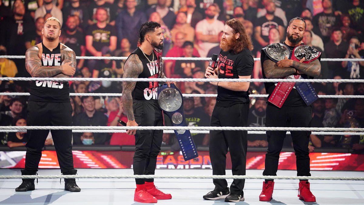 Find Out What Happened Between The Bloodline On WWE SmackDown