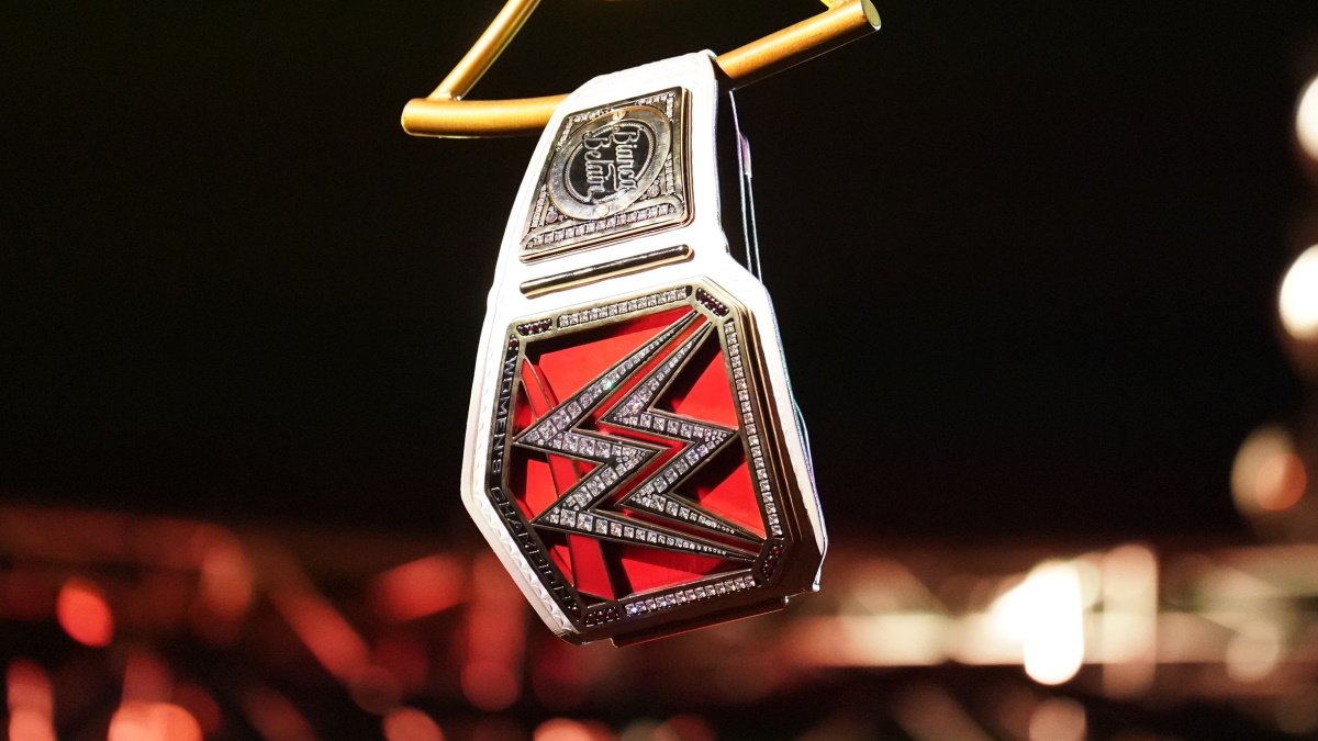 Top WWE Stars Say Goodbye To The Raw Women’s Championship