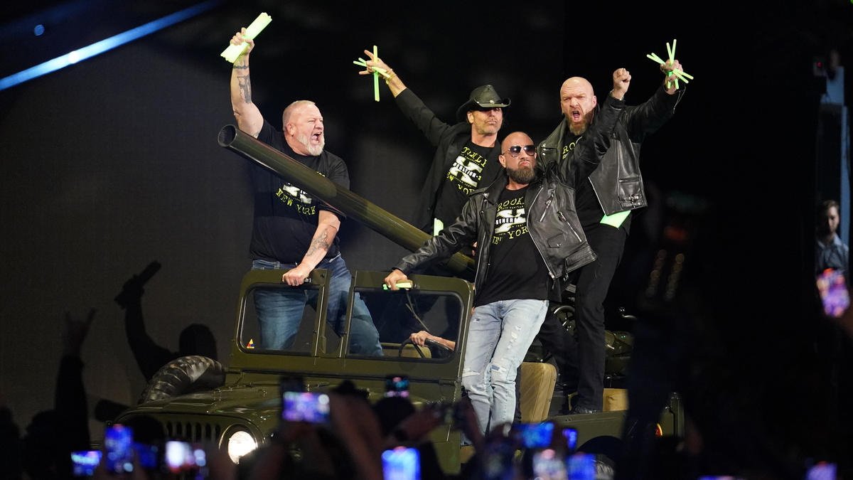 AEW Commentary References DX Reunion On WWE Raw