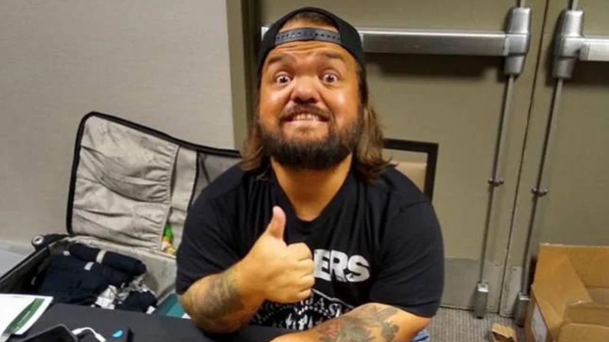 Former WWE Star Once Pitched To Have Hornswoggle Be Their ‘Mini-Me’